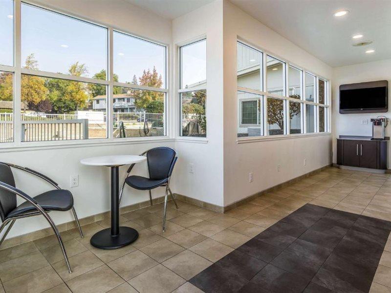Hotel 6-concord, Ca