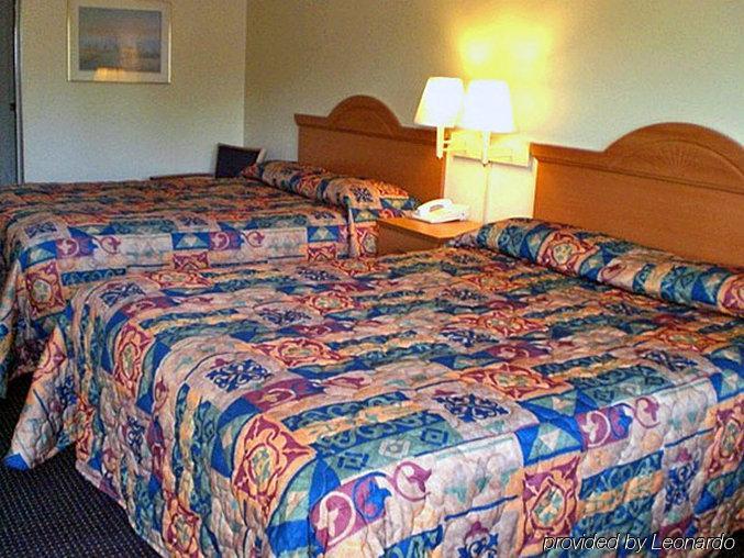 6-concord, Ca Hotel Concord