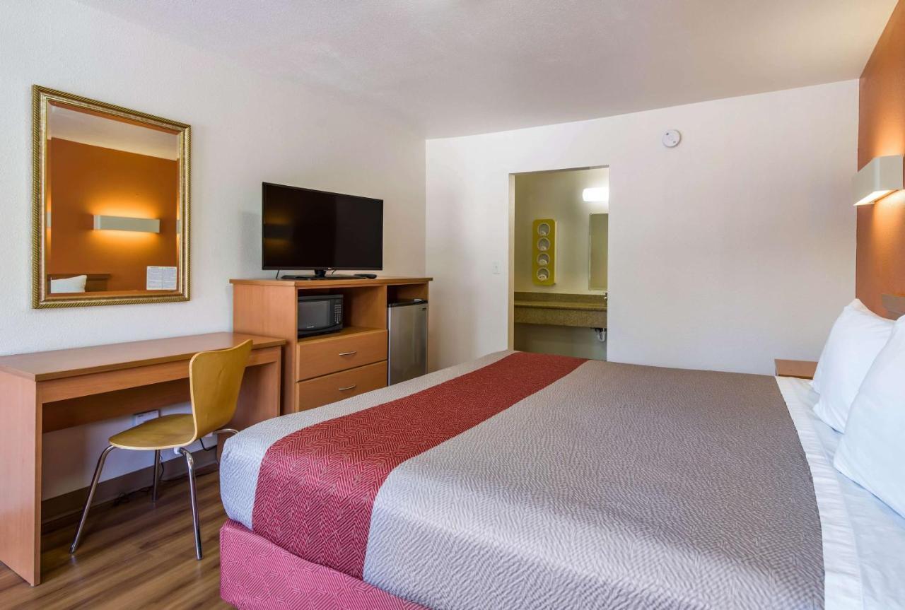 6-concord, Ca Hotel