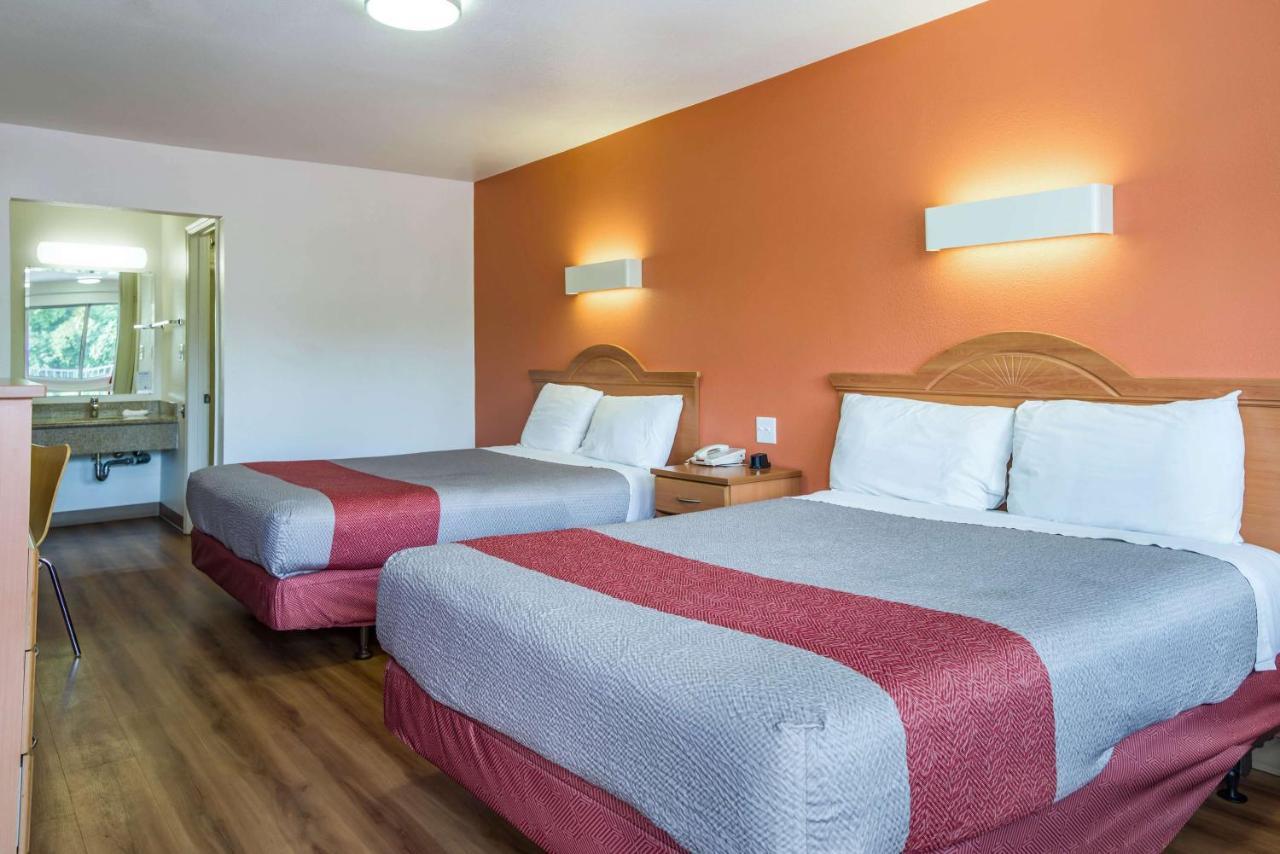 6-concord, Ca Hotel 2*